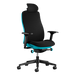Een Herman Miller Vantum-gamingstoel in Abyss-blauw, vanaf de voorkant gezien.
